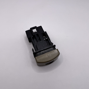 Кнопка включения противотуманных фар ISUZU NQR 71 Chm (8970763501A)
