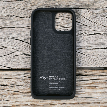 Etui Peak Design Everyday Case do Apple iPhone 12 Charcoal (M-MC-AE-CH-1)
