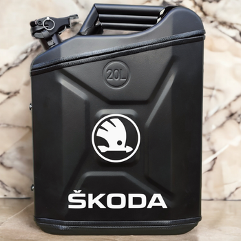 Подарочный набор для мужчин Канистра бар 20 л черная с логотипом Skoda + посуда в мини бар