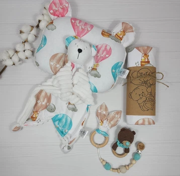 Набор для новорожденного: пеленка, подушка и игрушки a.l.babybox Воздушные шары Мятный