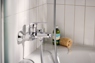 Смеситель для ванны GROHE QuickFix Get 24335001