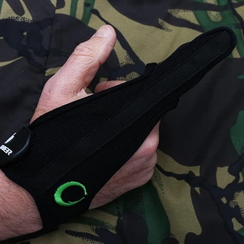 Кастинговый напальчник Gardner finger stool - right hand (Large)