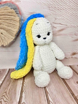 Вязаная игрушка Зайчик кролик плюшевий, ручная работа амигуруми патриотический