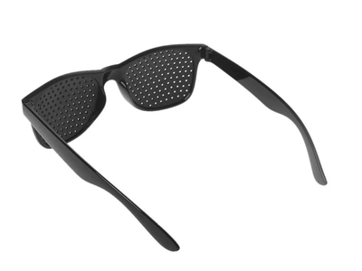 Очки для тренировки зрения перфорационные с дырочками Черные