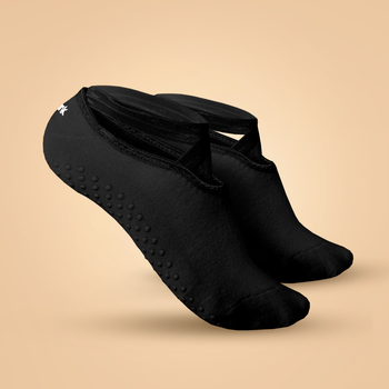 Шкарпетки для йоги Grip чорні S - GymBeam BeastPink