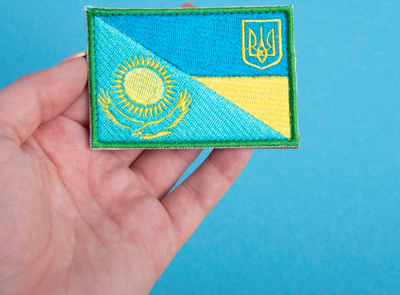 Шеврон IDEIA на липучці прапор Україна та Казахстан, вишитий патч 5.5х8 см (2200004293813)