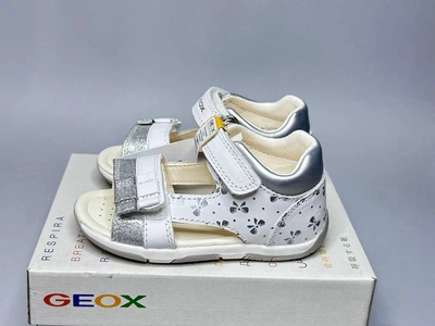 Детские кожаные босоножки Geox Tapuz 24 р на девочку белый/серебро