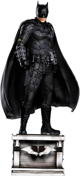 Figurka Iron Studios The Batman 26 cm (DCCBAT64222-10)