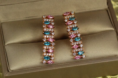 Сережки Xuping Jewelry Віконтеса з блакитними і рожевими каменями 3 см золотисті