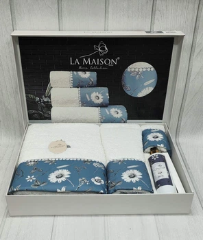 Подарочный комплект полотенец с духами La Maison 30х50см+50х90см+70х140см (pbe0047843)