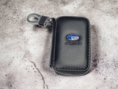 Ключница с карабином для автомобильного ключа Subaru
