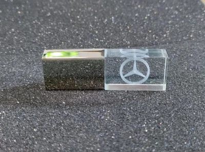 Флешка 32 ГБ, с логотипом Mercedes
