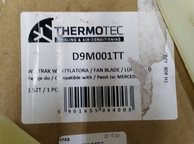 Крыльчатка вентилятора THERMOTEC D9M001TT 4 крепления MERCEDES SPRINTER 2.9D 95->