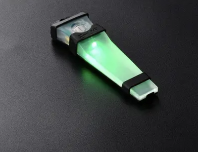 Маяк водонепроницаемый зелёный на снаряжение E-lite Velcro Safety