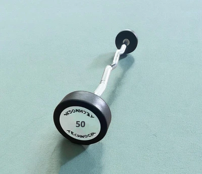 Штанга вигнута цілісна 50 кг Technogym TGW-50kg