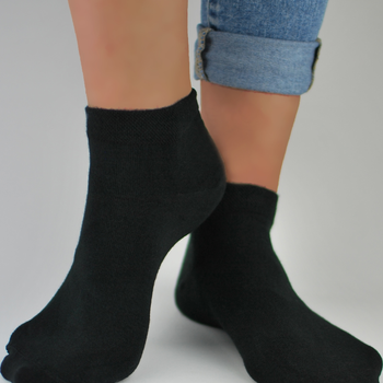 Шкарпетки чоловічі низькі Noviti ST003-U-02 35-38 Чорні (5905204305362)