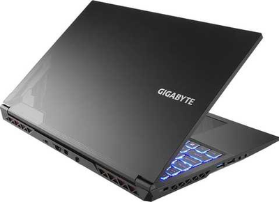 Игровой ноутбук Gigabyte G5 (2024) Intel® Core™ i7-13620H / RAM 16 GB / SSD 512 GB / Матовый, LED, IPS / Черный / NVIDIA GeForce RTX 4050 / 144 Hz