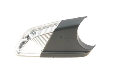 Покажчик повороту AVTM Skoda Octavia 2005-2008/Volkswagen Polo 2005-2009 правий у дзеркалі (1Z0949102C)
