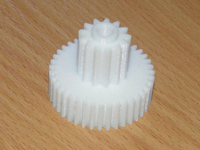 Шестерня редуктора чаши комбайна Philips HR1669/90