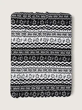 Флісовий Плед Ковдра Victoria's Secret Plush Fleece Blanket чорно-білий 127*152см