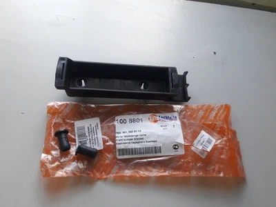 Кронштейн кріплення переднього бампера AUTOTECHTEILE 100 8801 MERCEDES SPRINTER 96-06