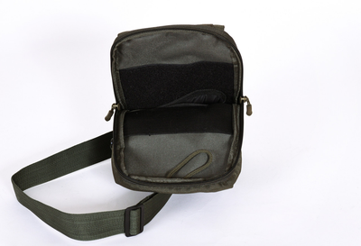 Мужская сумка через плечо нагрудная с кобурой для скрытого ношения оружия с карманами.