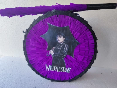 Піньята Казковий Wednesday Венсдей 35*35*12 +біта у подарунок