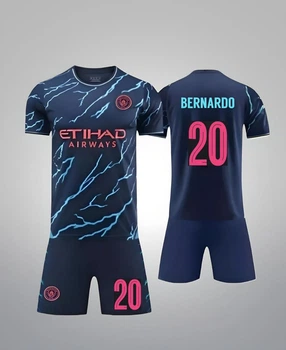 Футбольна форма Lion SPORT Manchester City BERNARDO (Манчестер Сіті Бернардо Сілва) розмір 28 на зріст 150-158 см. вік 11-14 років темно-синій-рожевий