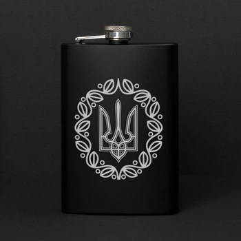 Фляга "Герб з вінком", Дерев'яна подарункова коробка з гравіюванням