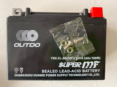 Аккумулятор OUTDO YB6.5L-BS (MF) 12V, 6.5 Аh, 137х65х100 мм (YTX6.5L-BS, MG6.5L)