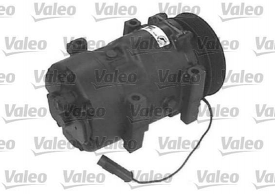 Компресор кондиціонера Valeo 699666 Volvo S40, V40 30805511, 8601537, 8601957