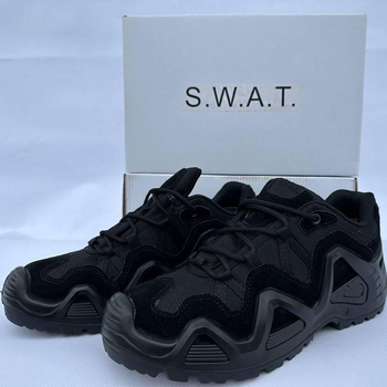 Кросівки SWAT з сітчастими вставками на протекторній підошві чорні розмір 40