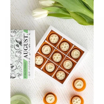 Цукерки- My healthy product AUGUST На основі кероба без цукру «Кокос – Рисові кульки», коробка115г