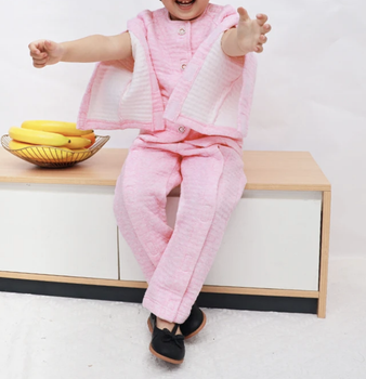 Детская адаптивная теплая пижама на липучках розовая М