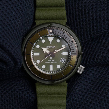 Часы Seiko SNE535P1 TUNA Prospex Green Solar Divers