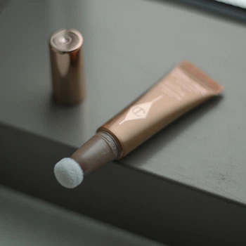 Хайлайтер Charlotte Tilbury Pillow Talk Beauty Light Wand Easy Highlighter 5 мл