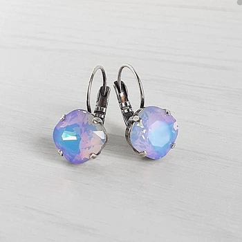 Сережки Hand Made черненные с кристаллами Swarovski цвета White Opal Vitrail Light