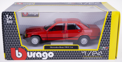 Металева модель автомобіля Bburago Mercedes-Benz 190E 1987 Red 1:24 (4893993015283)