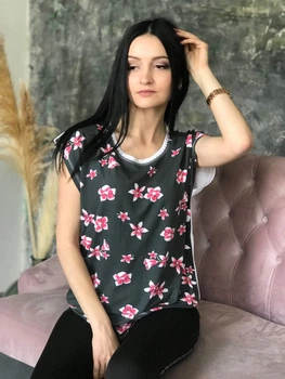 Футболка жіноча з квіточками 50 різнобарвний