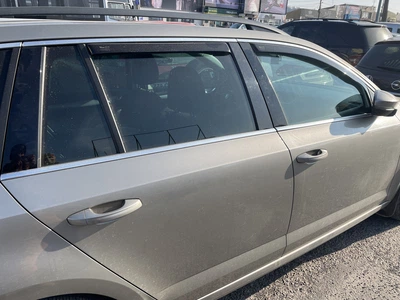 Дефлектори вікон (вітровики) HEKO для Skoda Octavia A-7 2013+ Combi вставні 4 шт 5D