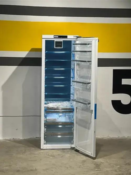 Вбудований холодильник Miele K 7773 D Б/В