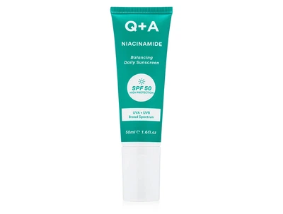 Балансирующий солнцезащитный крем для лица Q+A Niacinamide Balancing Daily Sunscreen SPF 50 PA++++, 50мл (5060486267866)
