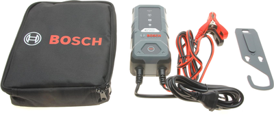 Зарядний пристрій Bosch C10 (12В) (для акум. ємністю від 5Агод до 120Агод) 3.5A (EFB/GEL/VRLA/AGM) (0 189 911 010)