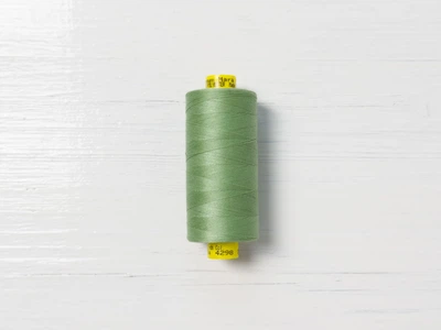 Нитки Gutermann #120 арт. 4298, Зеленый, №120, полиэстер 100%
