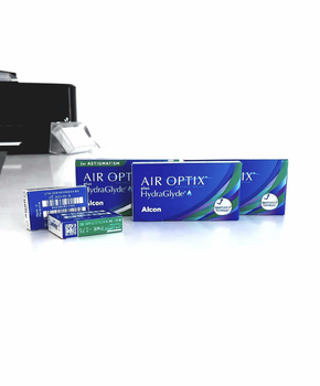 Контактні лінзи Air Optix plus HydroGlyde Alcon -0.75 D