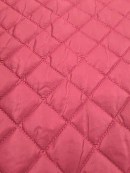 Ткань Плащевая стеганая малиновая 120г/м2 150см 1пог.м.
