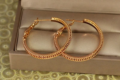 Серьги кольца Хuping Jewelry Бриз 4 см золотистые