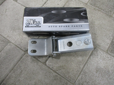 Петля дверей задніх дверей ляди STANDART STD 629 FORD TRANSIT 00-13