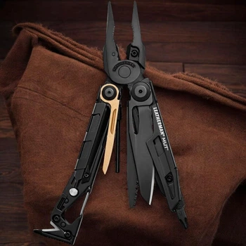 Мультиінструмент Leatherman Mut Black (16 інструментів)