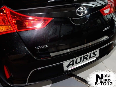 Накладка на бампер Toyota Auris II 2013- без загиба без надписи NataNiko B-TO12